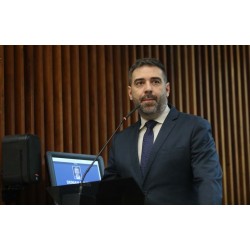 Deputado Denian Couto alerta sobre FAKE NEWS a respeito de escolas cívico-militares